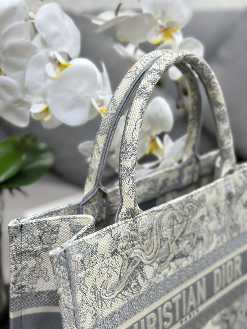 Christian Dior Shopping Bags